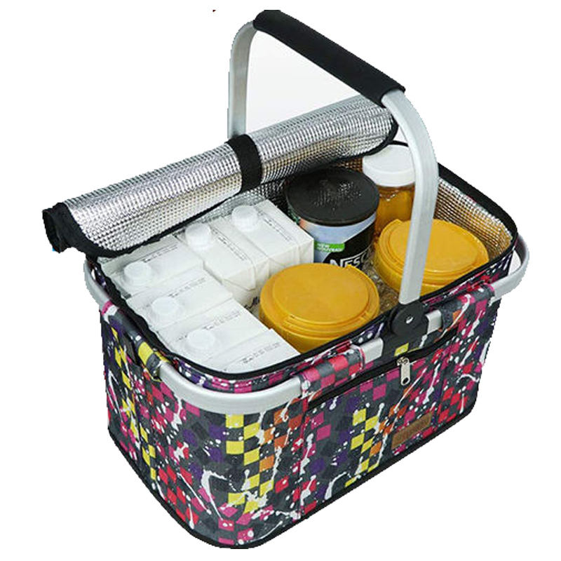 접히는  바닷가  피크닉 바구니 냉각기를 격리