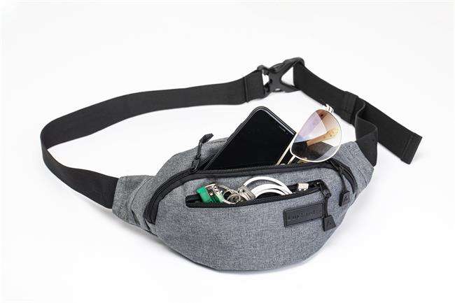 GRS 인증 RPET 여성 및 남성 방수 맞춤 여행 재활용 PET 패니 팩 허리 가방