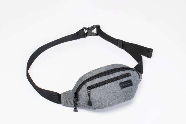 GRS 인증 RPET 여성 및 남성 방수 맞춤 여행 재활용 PET 패니 팩 허리 가방