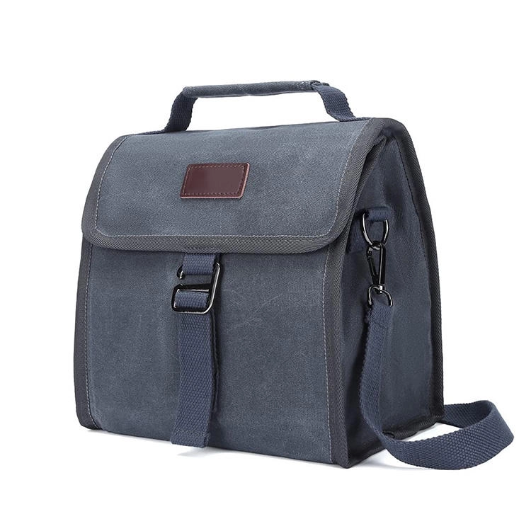 격리되는 냉각기 점심 부대