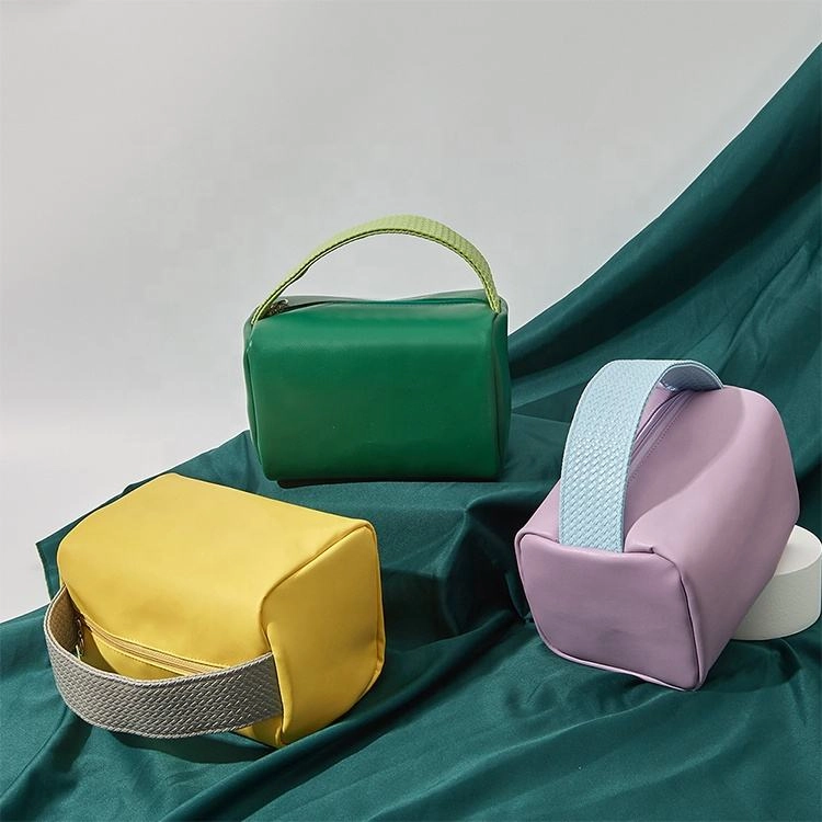 휴대용 메이크업 화장용 부대