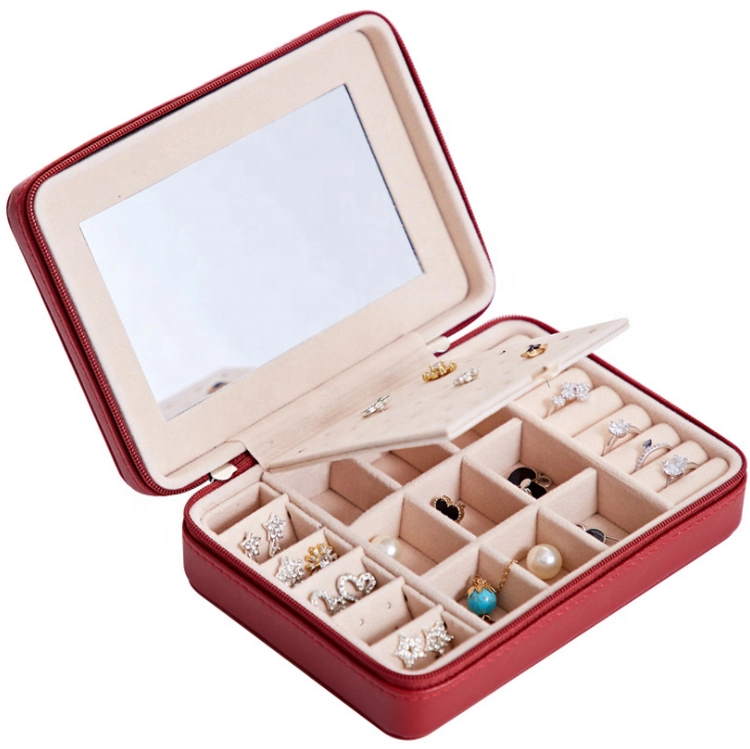 여행 귀걸이 주최자