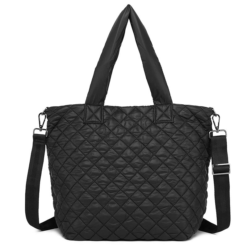 여자 패션 블랙 소프트  쇼핑 면 패딩 퀼트  푹신한 토트 백 