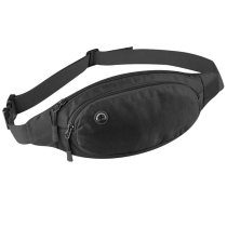 헤드폰을 가진 하이킹 허리 부대 