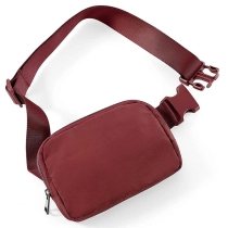 벨트 조절 가능한 스트랩이있는 세련된 부랑자 가방 